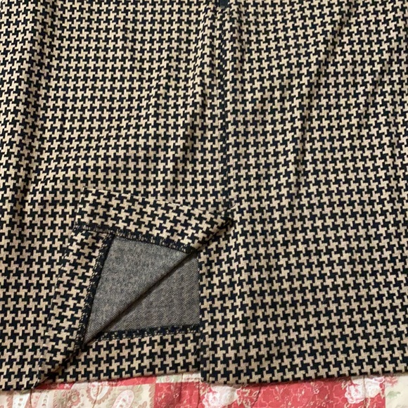 New York & Company Skirt - Picture 4 of 7